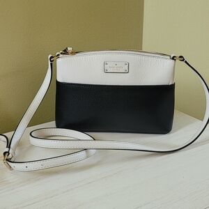 Kate Spade New York Grove Street Millie Leather Shoulderbag/Crossbodybag